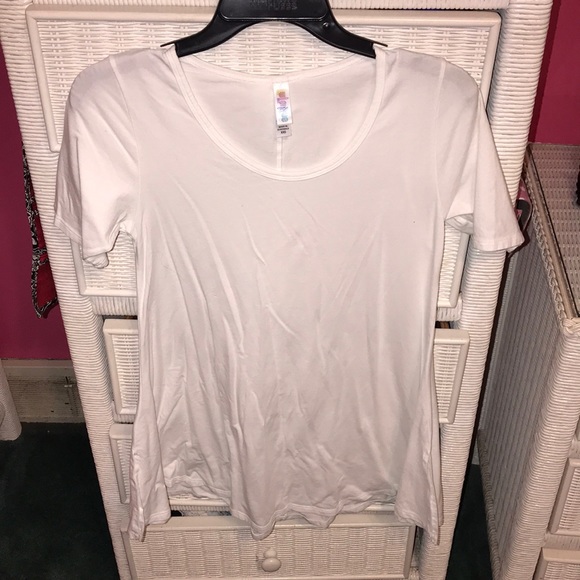 LulaRoe White Tee - Picture 1 of 2
